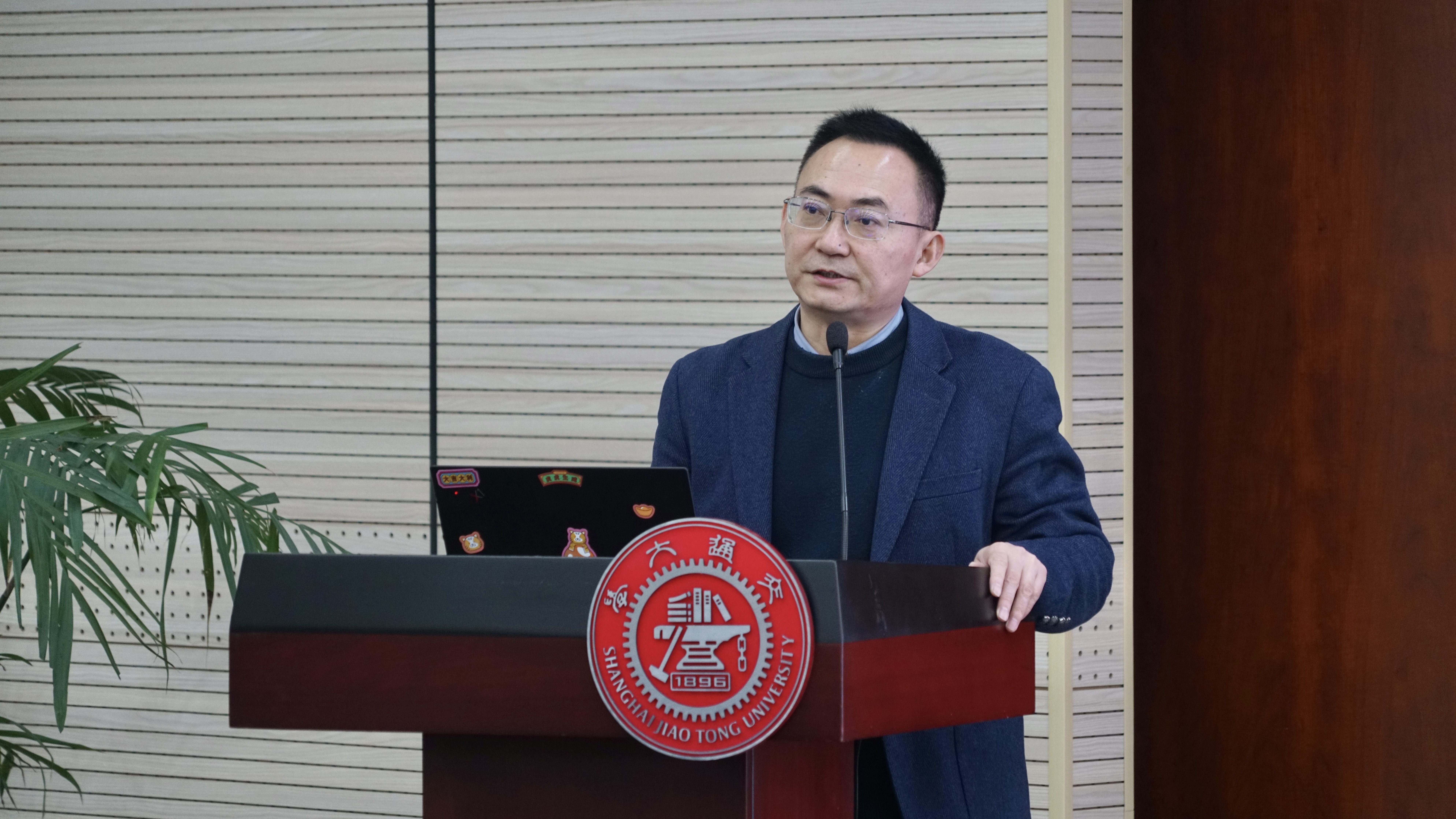 1736327778826018.jpg 2425a368d5e062fadff99fc750d2bfc.jpg