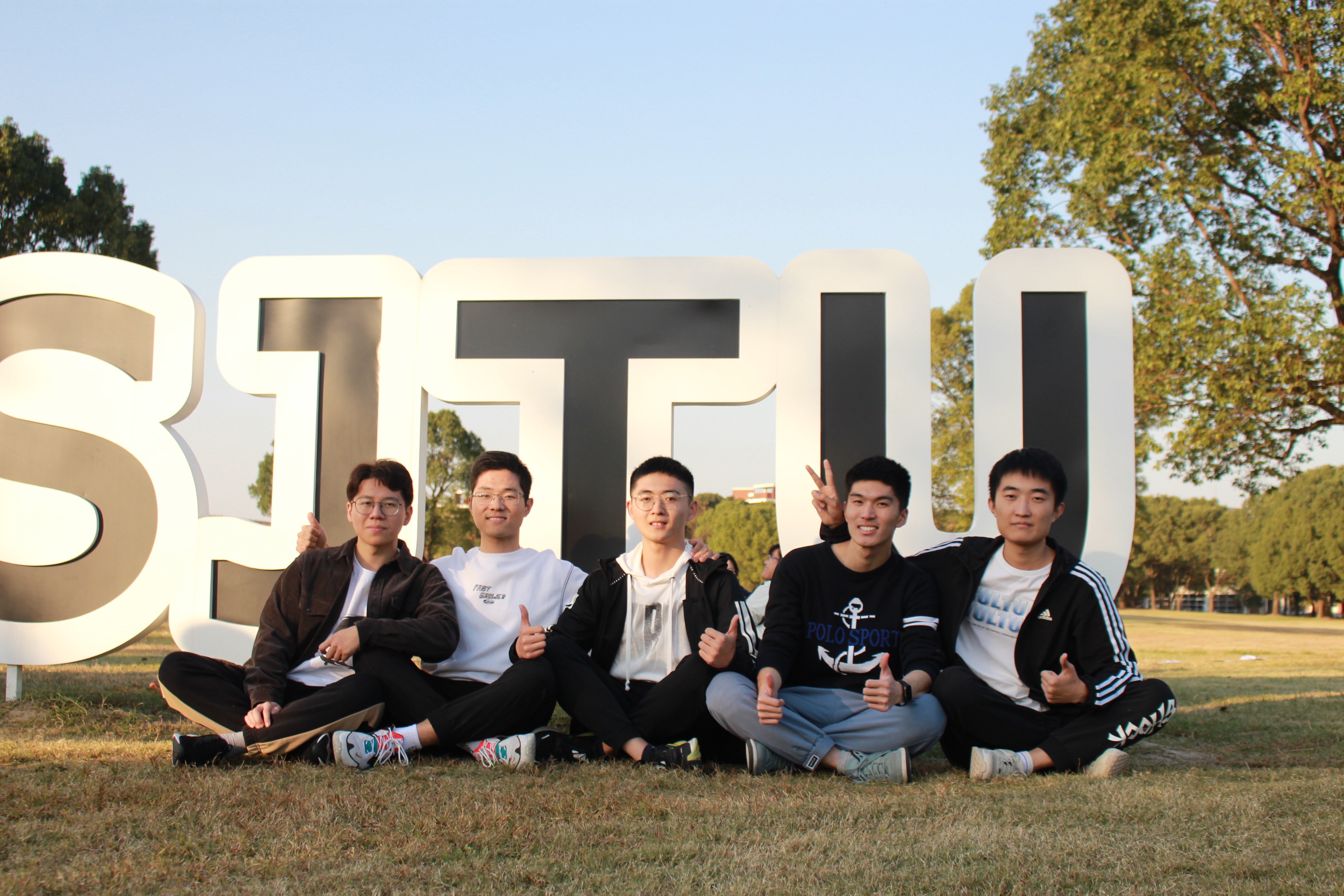 1638447796991898.jpg 1638447796991898.jpg