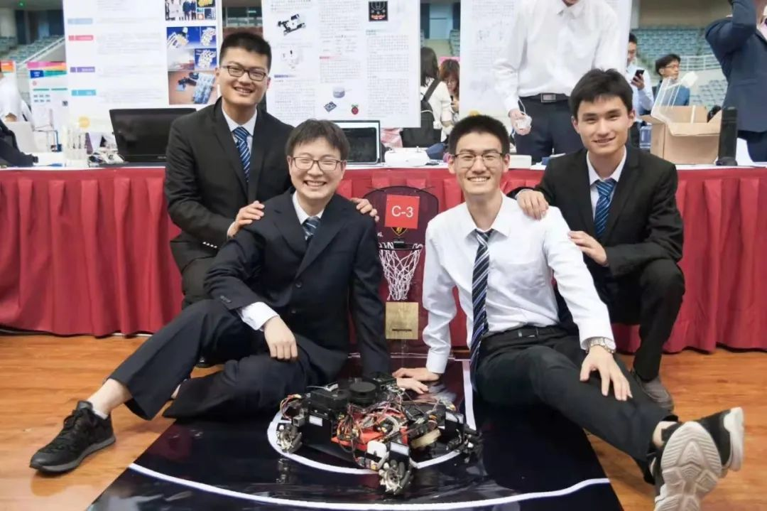 1647257240403902.png 孟义轩6.png