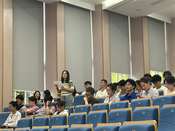 1695208144963116.jpg 图6 党小组组长汇报.jpg