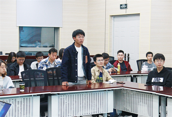 1698767307809329.jpg 图2 国际时政交流.jpg