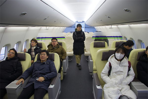 1703679574938426.jpg 2.登机体验图.jpg