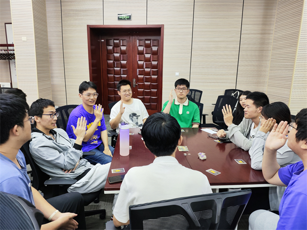 1716808171554997.jpg 图5 科研探索.jpg