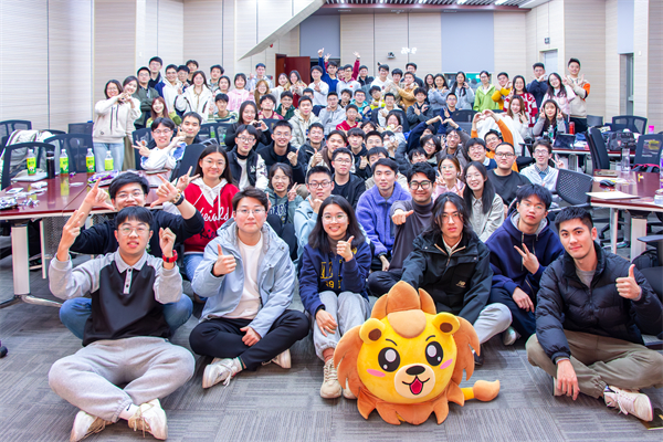 1732941351234351.jpg 图9 全员合照.jpg