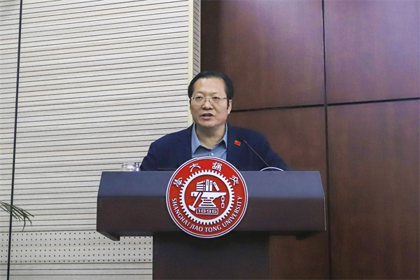 1734351271235276.jpg 图2 符院士叙述航天历程.jpg